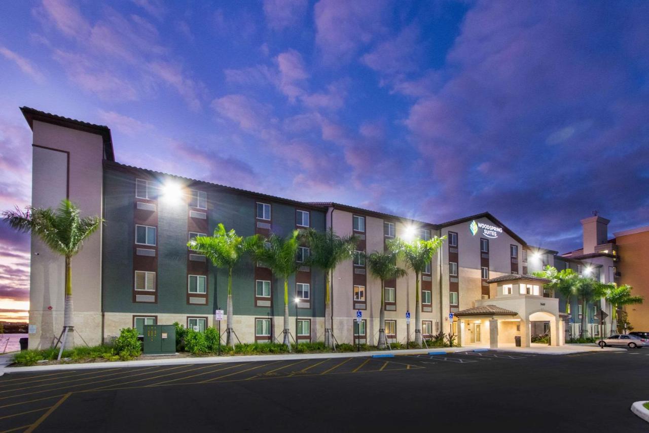 Woodspring Suites Miramar Exterior foto